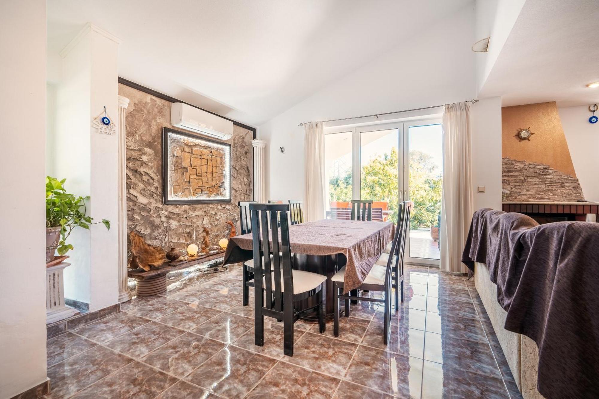 Artzy Villa Rhodes City 外观 照片