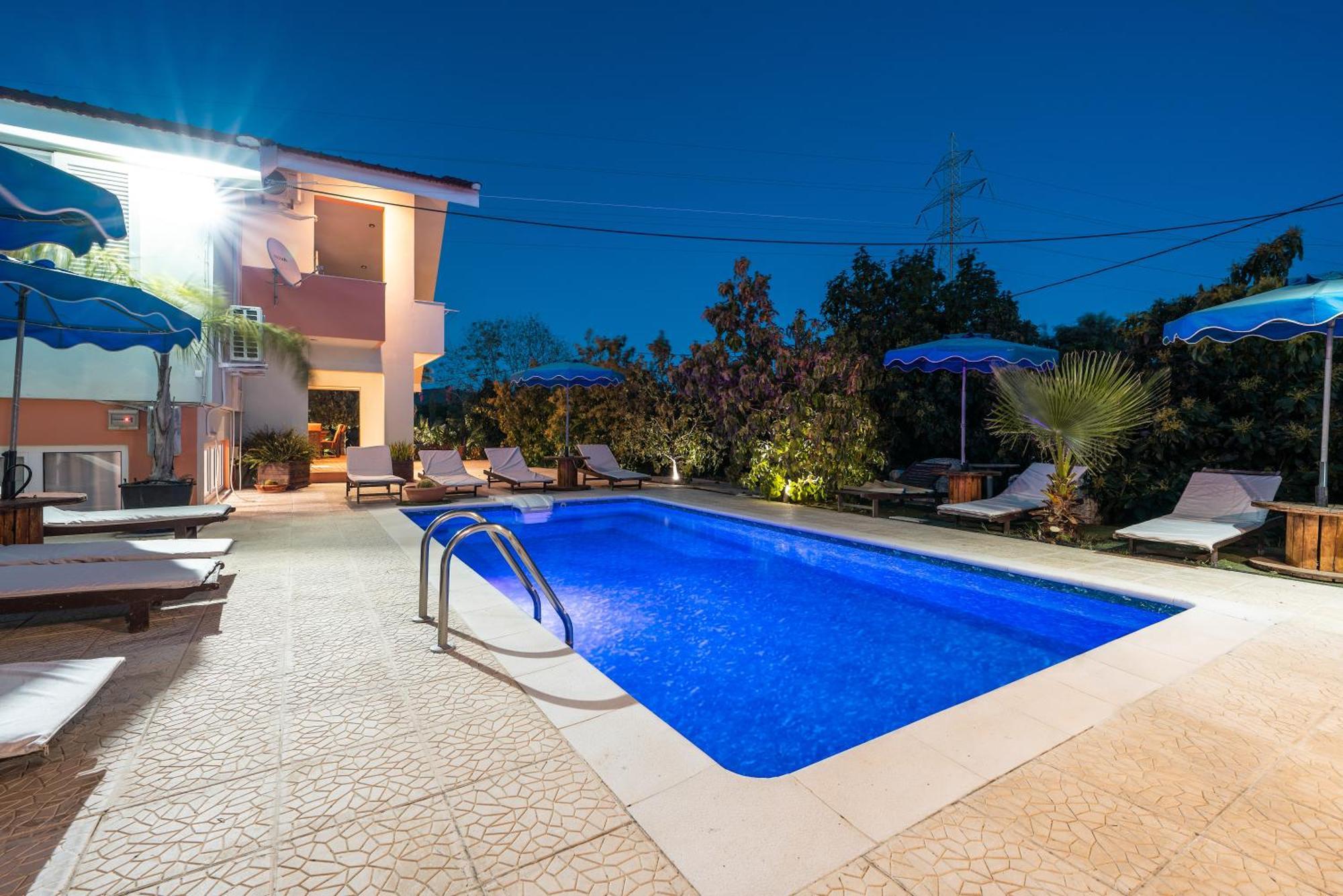 Artzy Villa Rhodes City 外观 照片