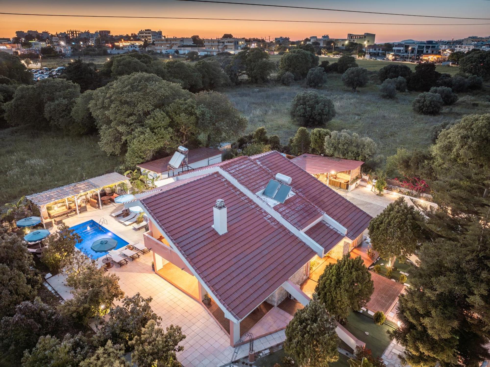 Artzy Villa Rhodes City 外观 照片