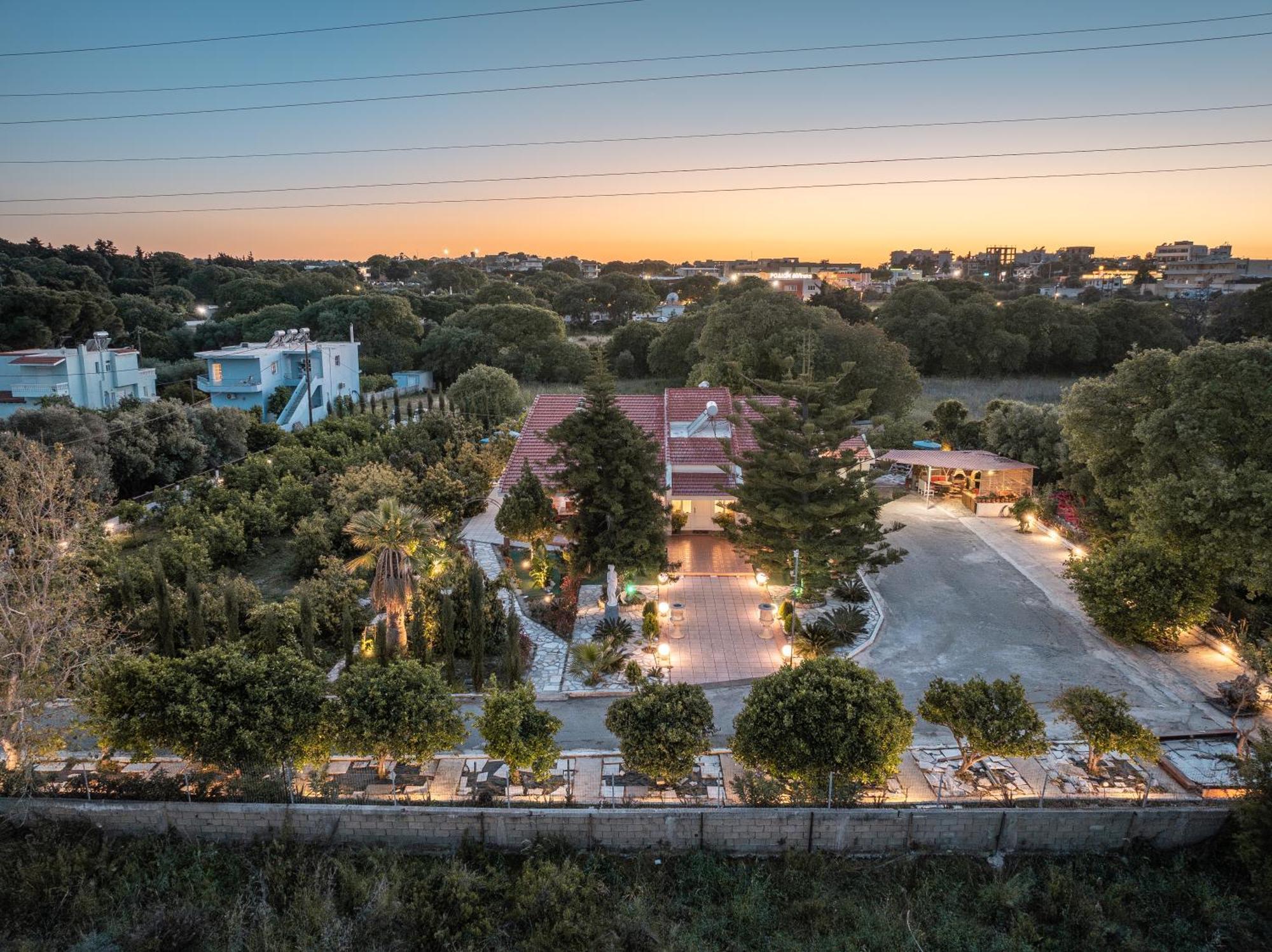 Artzy Villa Rhodes City 外观 照片